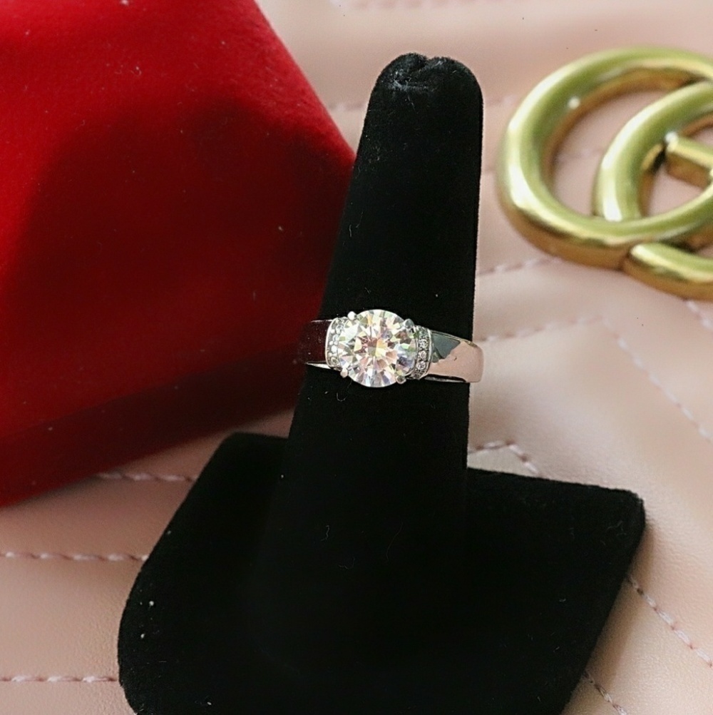 Genuine 925 Sterling Silver Engagement Ring​